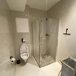 Apartmán Spacious Modern Center